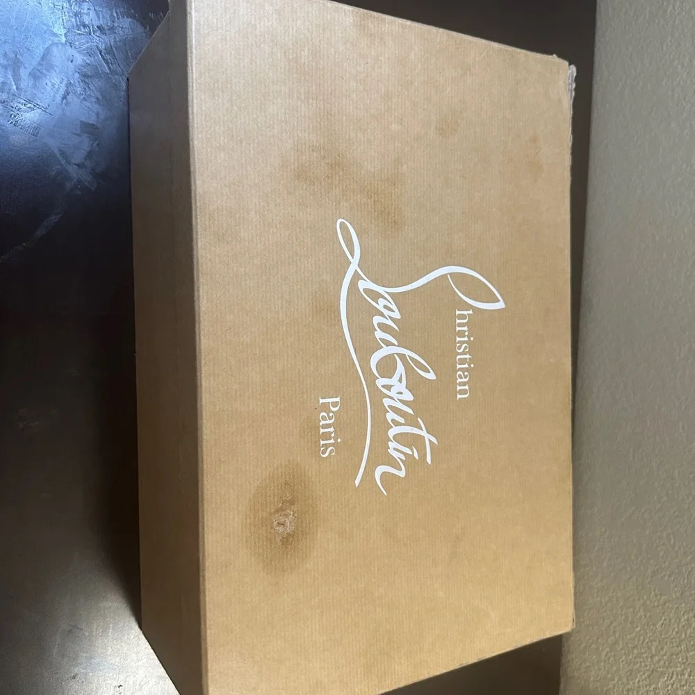 Spiked suede sneakers - Picture 8 of 8